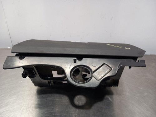  GUANTERA, VOLKSWAGEN, PASSAT VARIANT (3C5) 