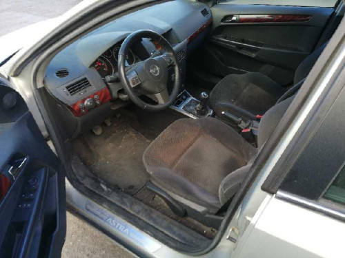 OPEL ASTRA H CARAVAN — автомобиль-донор на запчасти 