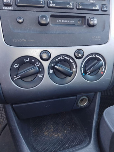 MANDO CALEFACCION / AIRE ACONDICIONADO Toyota Avensis Berlina (T22)(1998->) Toyota Avensis Berlina (T22)(1998->) 
