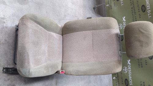 ASIENTO DELANTERO DERECHO Toyota LAND CRUISER (J12) 
