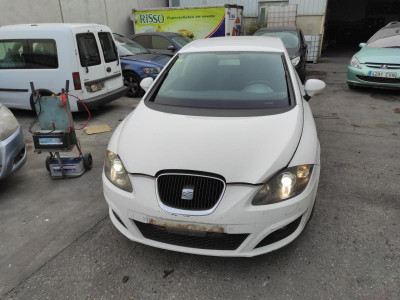 SEAT LEON (1P1)