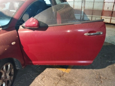 PUERTA DELANTERA IZQUIERDA