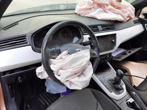  SEAT ARONA (KJ) 