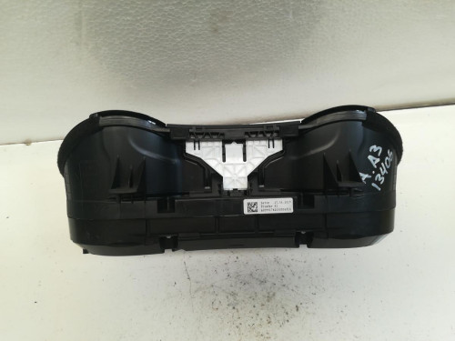 CUADRO INSTRUMENTOS Audi A3 SPORTBACK (8VF) 