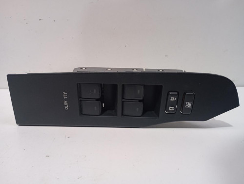 MANDO ELEVALUNAS DELANTERO IZQUIERDO Toyota AURIS (E18) 