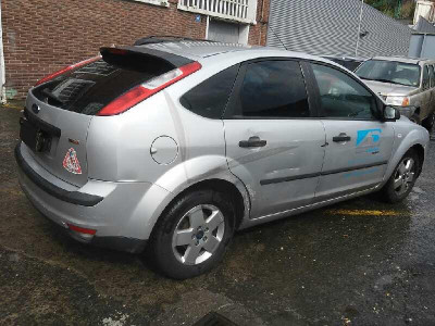 FORD FOCUS BERLINA (CAP)