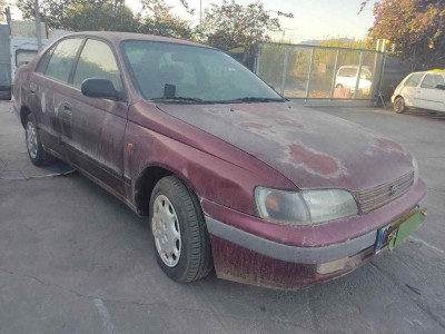 TOYOTA CARINA (T19)