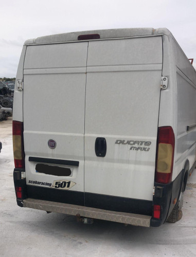 FIAT DUCATO 3 MAXI FURGÓN 35 — автомобиль-донор на запчасти 