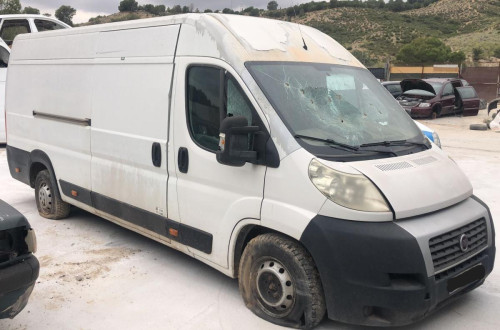 FIAT DUCATO 3 MAXI FURGÓN 35 — автомобиль-донор на запчасти 