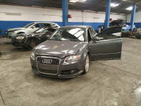 AUDI A4 BERLINA (8E)