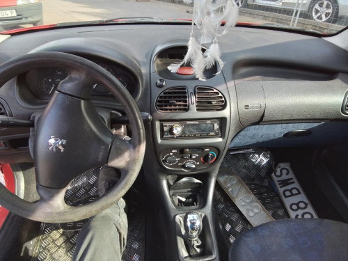  PEUGEOT 206 