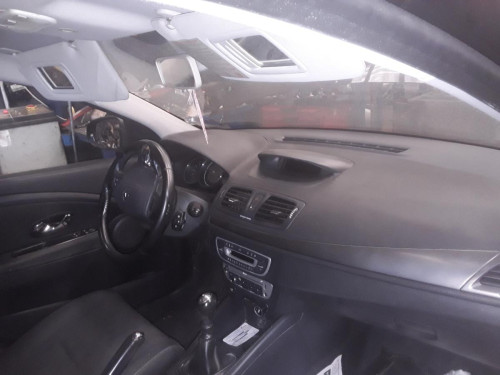  RENAULT MEGANE III BERLINA 5P 