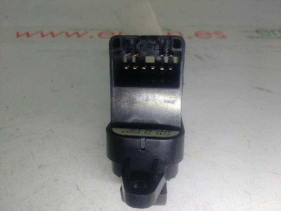 MANDO ELEVALUNAS DELANTERO DERECHO, MAZDA, 6 BERLINA (GG)