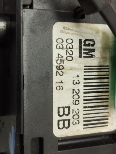 MANDO ELEVALUNAS DELANTERO IZQUIERDO OPEL ASTRA H BERLINA 