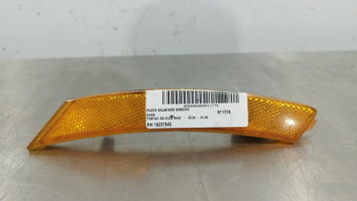 PILOTO DELANTERO DERECHO