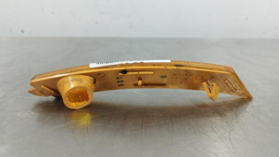 PILOTO DELANTERO DERECHO