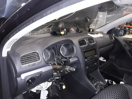 VOLKSWAGEN GOLF VI (5K1)(10.2008) — автомобиль-донор на запчасти 