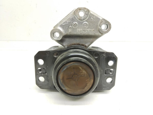  SOPORTE MOTOR DERECHO DS 4 