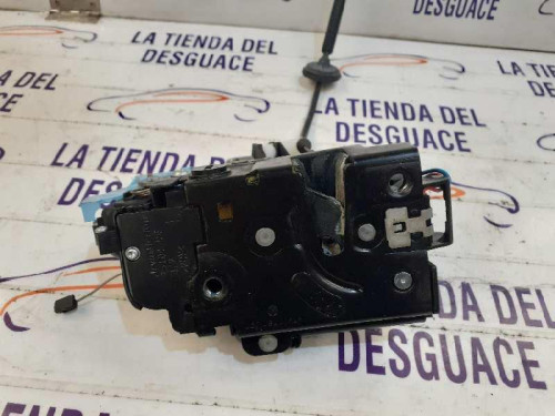  CERRADURA PUERTA DELANTERA DERECHA 
