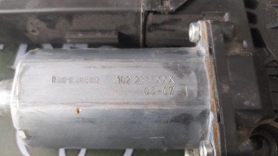 MOTOR ELEVALUNAS TRASERO DERECHO, AUDI, A4 BERLINA (8E)