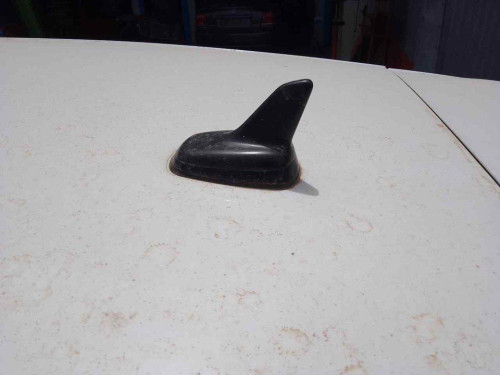 ANTENA Volkswagen GOLF SPORTSVAN VII (AM1)(12.2013) 