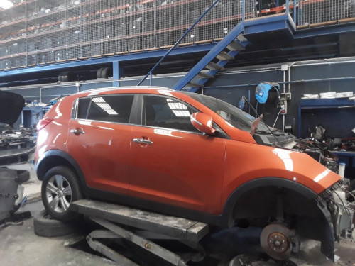  KIA SPORTAGE (SL) 