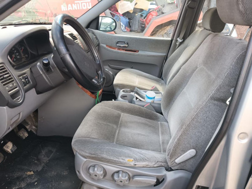 KIA CARNIVAL II (FL) — vehículo donante para recambios 