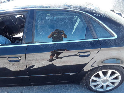 PUERTA TRASERA IZQUIERDA Audi A4 BERLINA (8E) 
