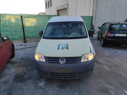 VOLKSWAGEN CADDY (2K)(02.2004) — автомобиль-донор на запчасти 