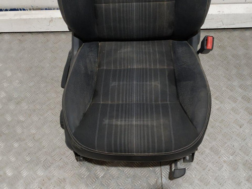  ASIENTO DELANTERO DERECHO Mercedes-Benz CLASE B (BM 246) 