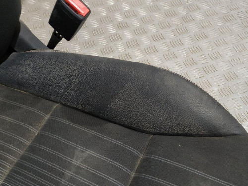  ASIENTO DELANTERO DERECHO Mercedes-Benz CLASE B (BM 246) 