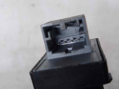 MANDO ELEVALUNAS DELANTERO DERECHO, AUDI, A6 BERLINA (4F2)