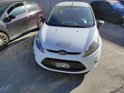 FORD FIESTA (CB1)
