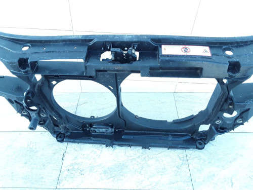 PANEL FRONTAL 