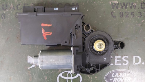 MOTOR ELEVALUNAS TRASERO IZQUIERDO Seat EXEO BERLINA (3R2) 