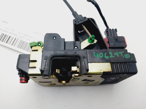 CERRADURA PUERTA TRASERA DERECHA Opel VECTRA B BERLINA 