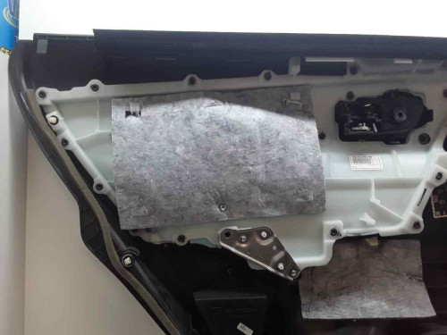 GUARNECIDO PUERTA TRASERA DERECHA Toyota AURIS (E18) 