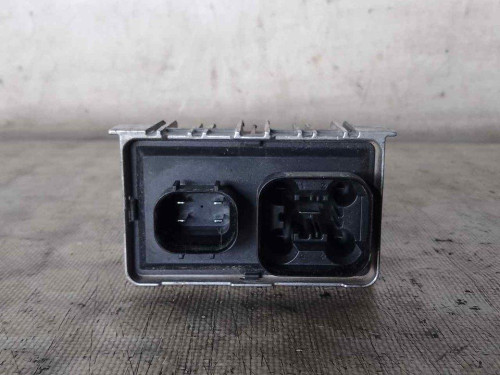CAJA PRECALENTAMIENTO OPEL INSIGNIA BERLINA 