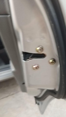 CERRADURA PUERTA TRASERA DERECHA Chevrolet Nubira Berlina (2005->)