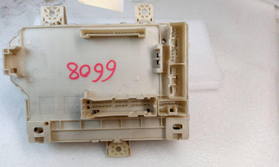 CAJA RELES / FUSIBLES, MITSUBISHI, COLT CZ3 BERL. 5 (Z30A)