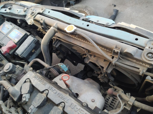 CONDENSADOR / RADIADOR AIRE ACONDICIONADO Nissan ALMERA TINO (V10M) 