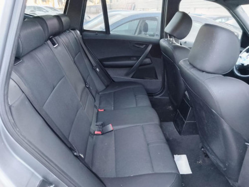 BMW SERIE X3 (E83) — vehículo donante para recambios 