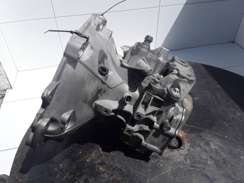 CAJA CAMBIOS OPEL CORSA C 