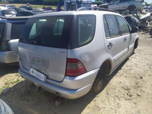  MERCEDES-BENZ CLASE ML (BM 163) 