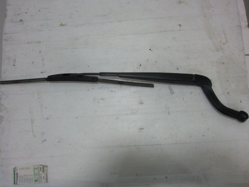  BRAZO LIMPIA DELANTERO IZQUIERDO Land Rover RANGE ROVER SPORT 