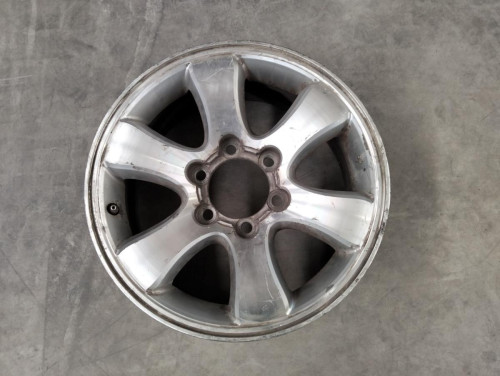 LLANTA Toyota LAND CRUISER (J12) 
