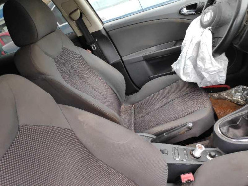 SEAT LEON (1P1) б/у