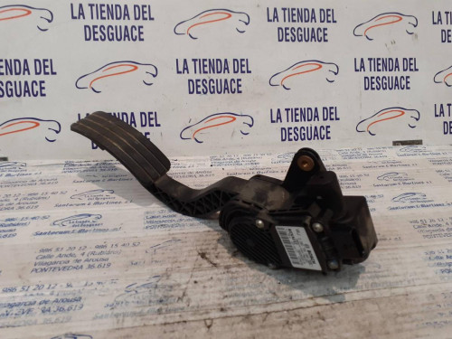  PEDAL ACELERADOR 