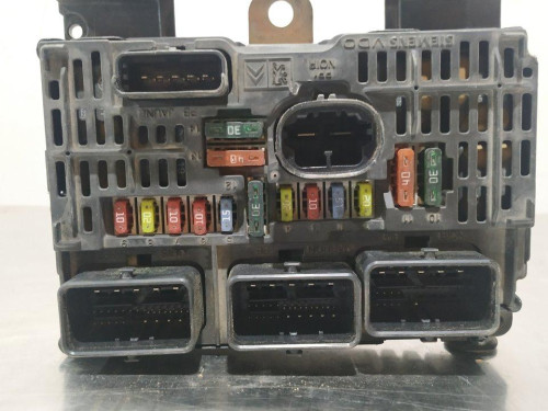  CAJA RELES / FUSIBLES PEUGEOT 407 