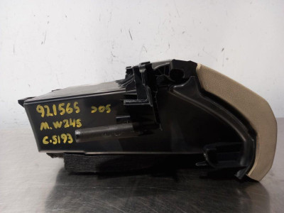 GUANTERA, MERCEDES-BENZ, CLASE B (BM 245)